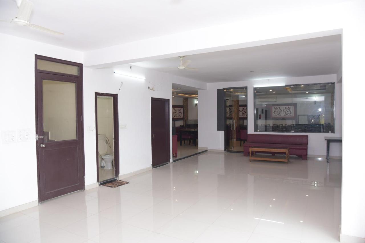 The Pearl Hotel Джайпур Екстериор снимка
